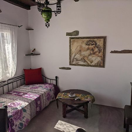 Penzion Monte Kechros Arnados Exteriér fotografie
