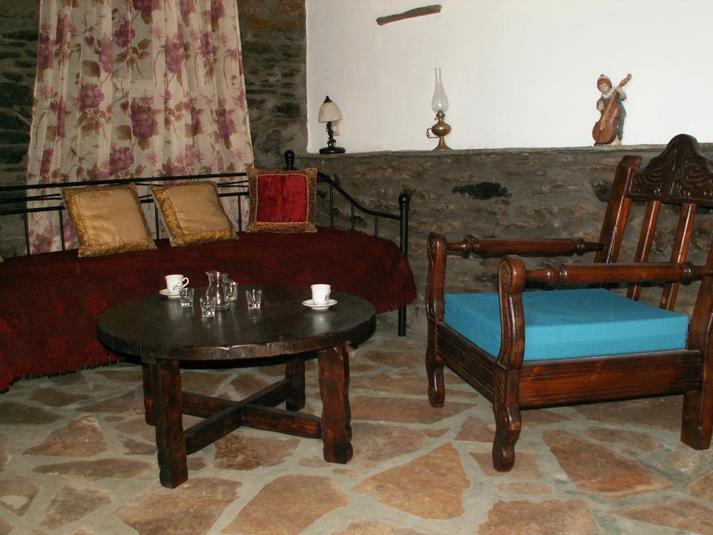 Penzion Monte Kechros Arnados Exteriér fotografie